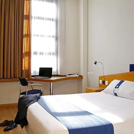 Hotel Express Ciudad De Ciencias By Ihg Valencia