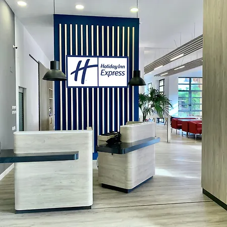 Express Ciudad De Ciencias By Ihg Hotel Valencia