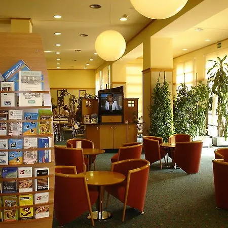 Express Ciudad De Ciencias By Ihg 3* Valencia