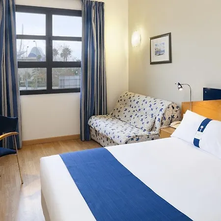 Express Ciudad De Ciencias By Ihg Отель Валенсия