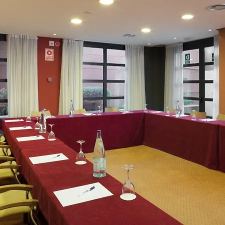 Hotel Express Ciudad De Ciencias By Ihg 3*