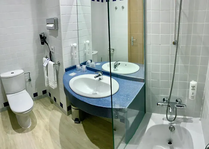 Express Ciudad De Ciencias By Ihg Szálloda 3*