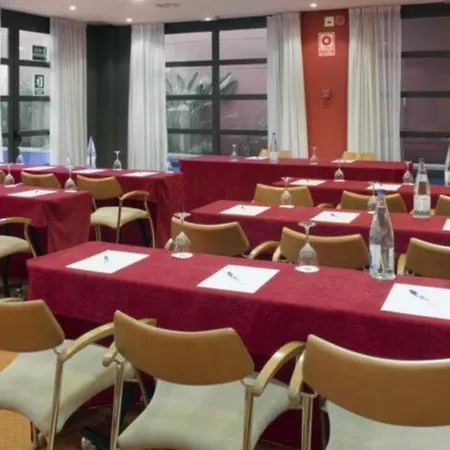 Express Ciudad De Ciencias By Ihg Otel