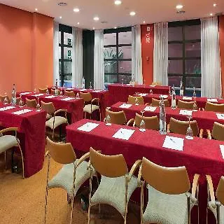 Express Ciudad De Ciencias By Ihg Otel Valensiya